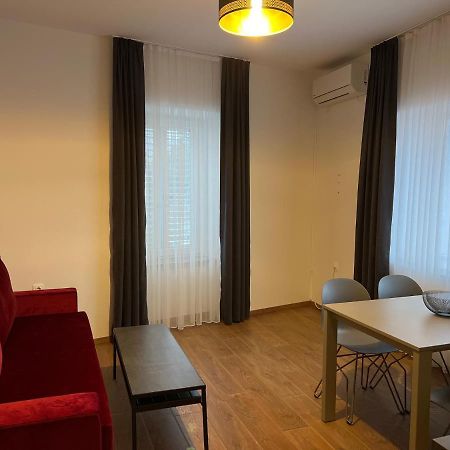 Nadija Apartmani Poreč Kültér fotó